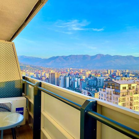 Sky Apartments Batumi Luaran gambar