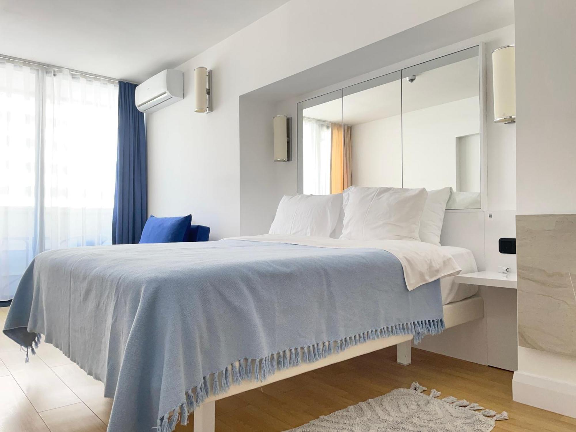 Sky Apartments Batumi Luaran gambar