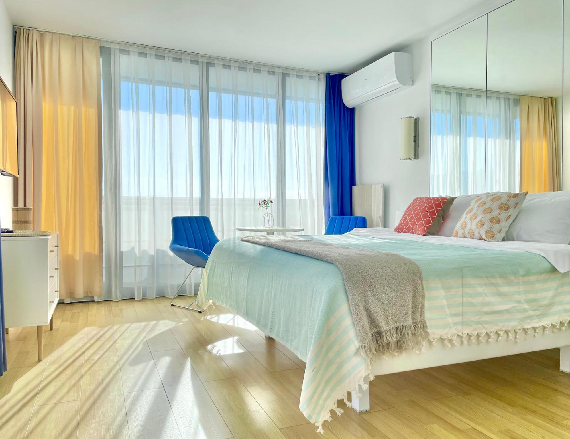 Sky Apartments Batumi Luaran gambar