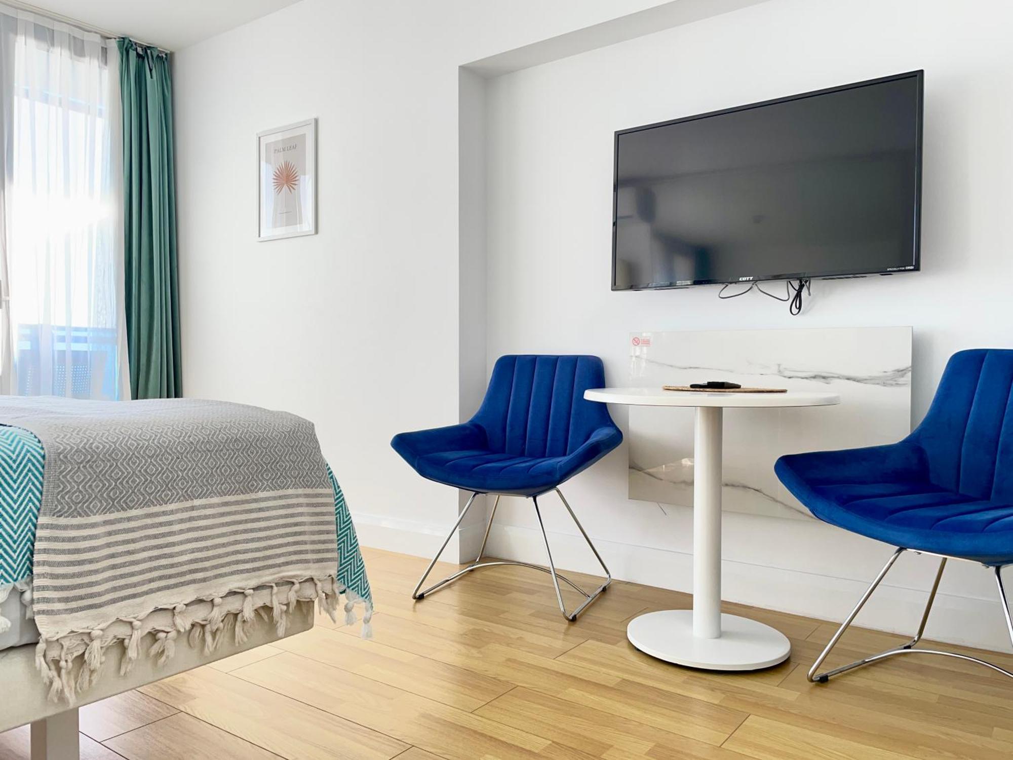 Sky Apartments Batumi Luaran gambar
