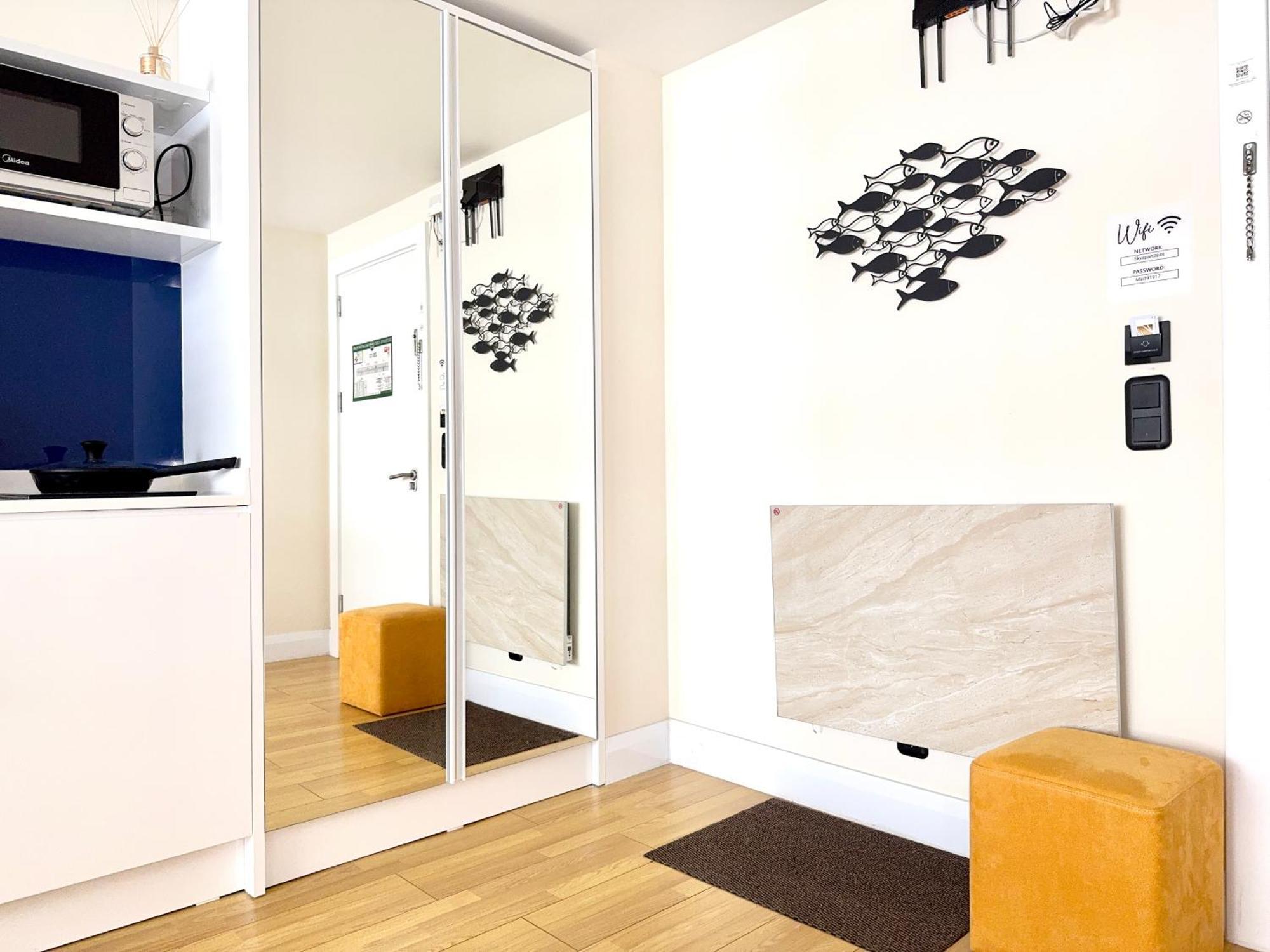 Sky Apartments Batumi Luaran gambar